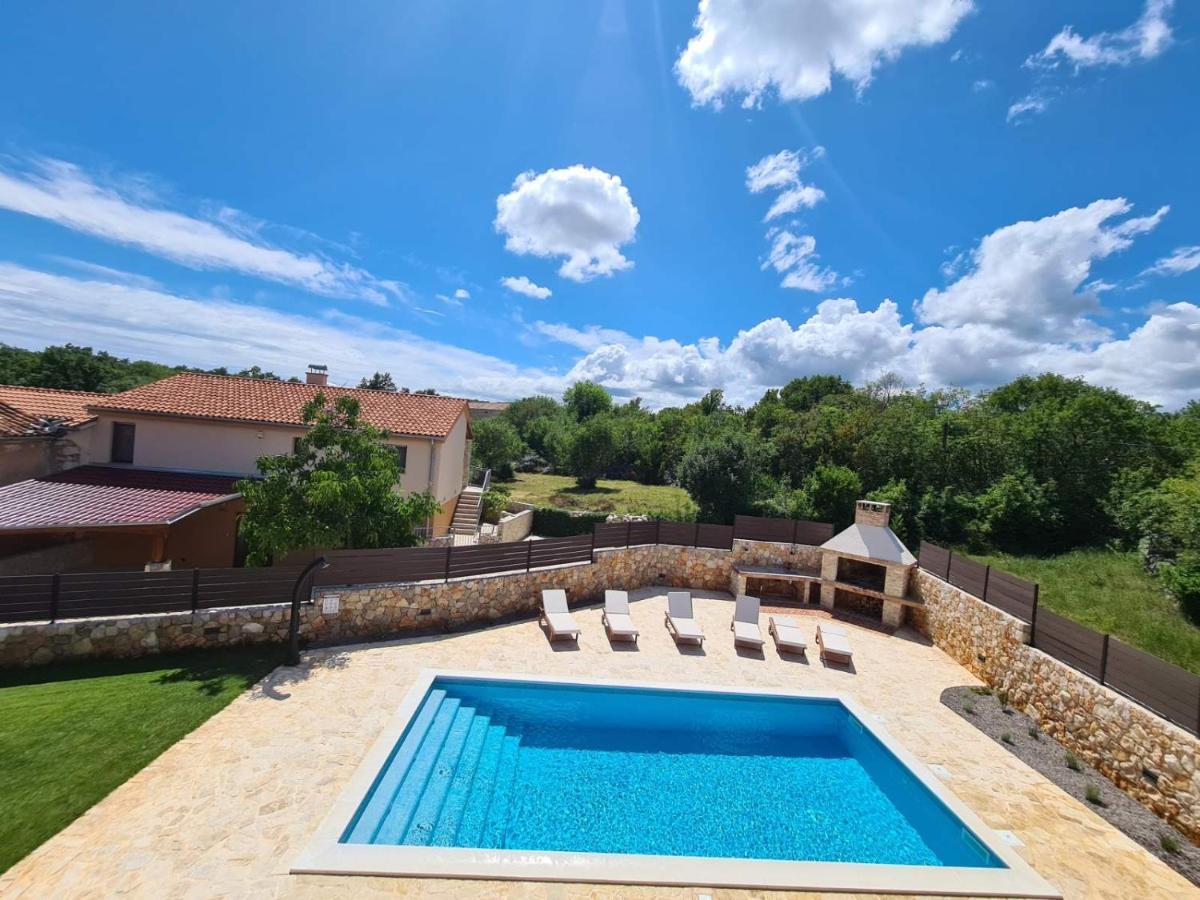 Villa Lulu Kamena Villa S Maslinikom Otok Krk Dobrinj Selo Gostinjac Krk Town Dış mekan fotoğraf